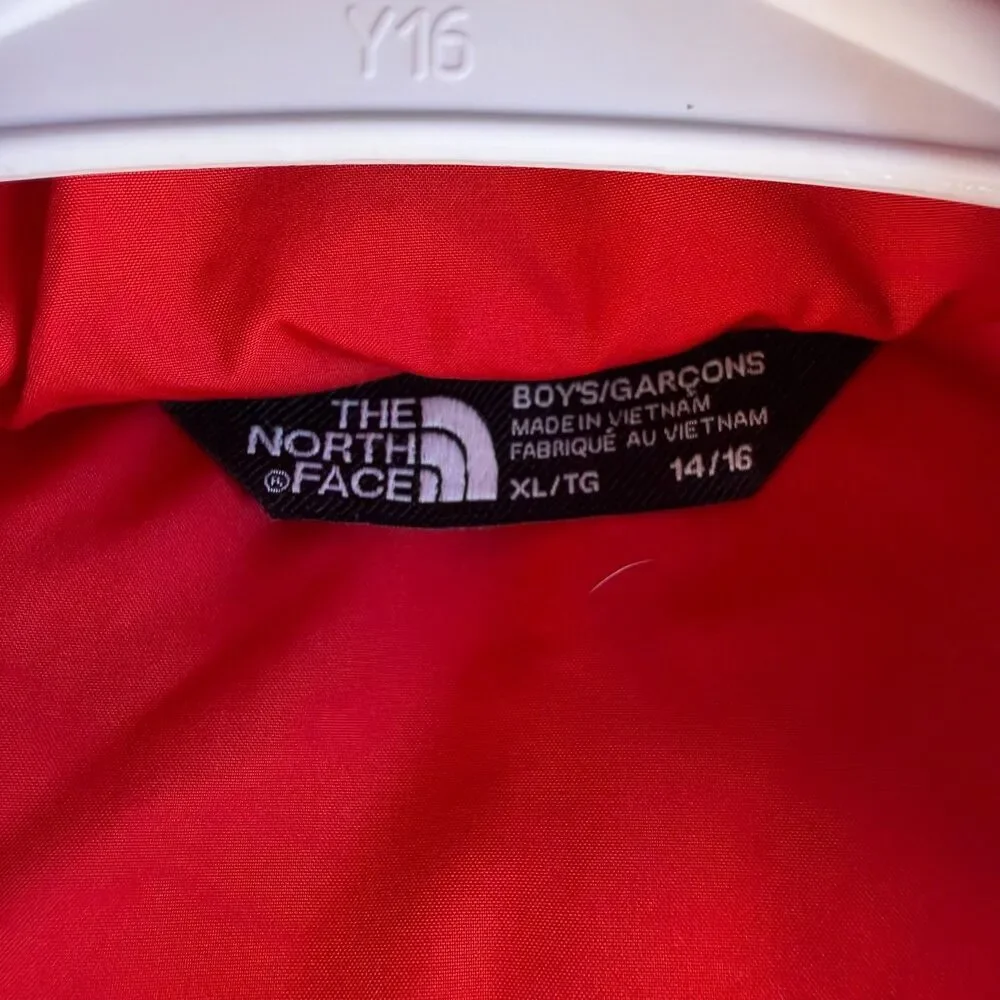 The North Face Boys North Down 600 Down Hooded Puffer Jacket Red Size XL (14-16)
